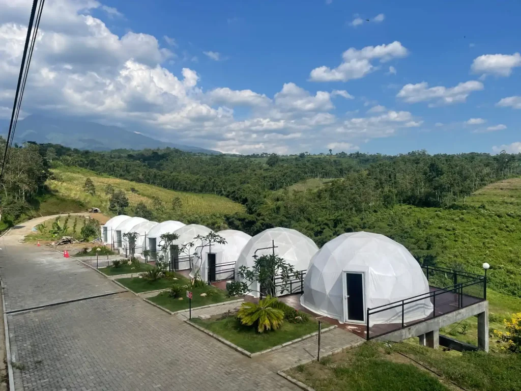 Malang Dreamland - Liburan Seru dengan Pemandangan "Sultan"!